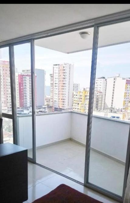 Confortable Y Tranquilo Aparta Suite En El Corazon De Bucaramanga, Exterior Con Hermosa Vista Sobre La Ciudad Dış mekan fotoğraf